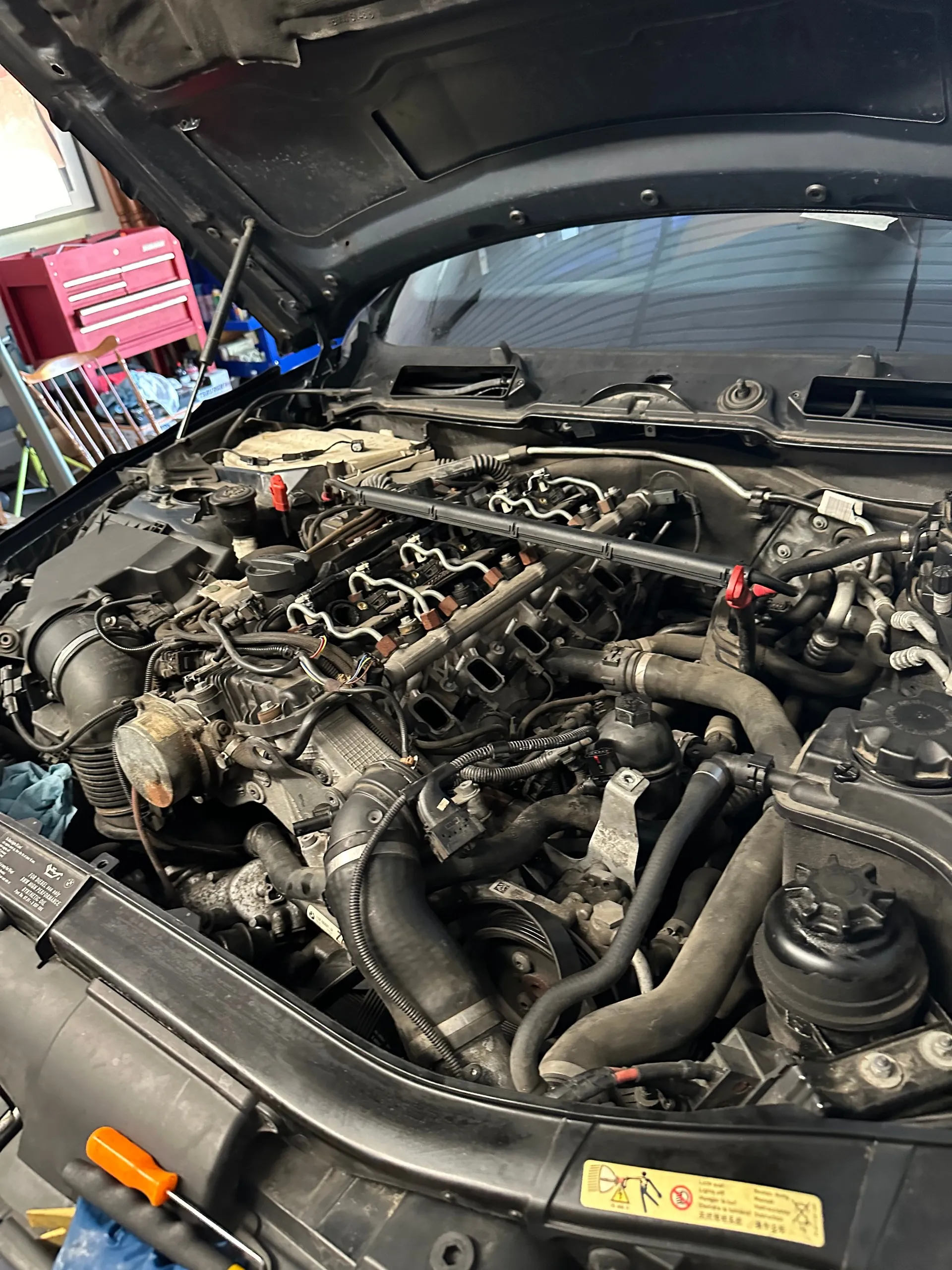 2010 BMW 335d — lead photograph